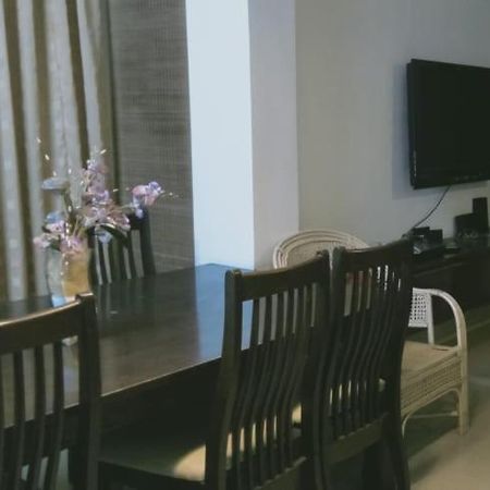 Apurba'S Pensione Dispur Guwahati Ngoại thất bức ảnh